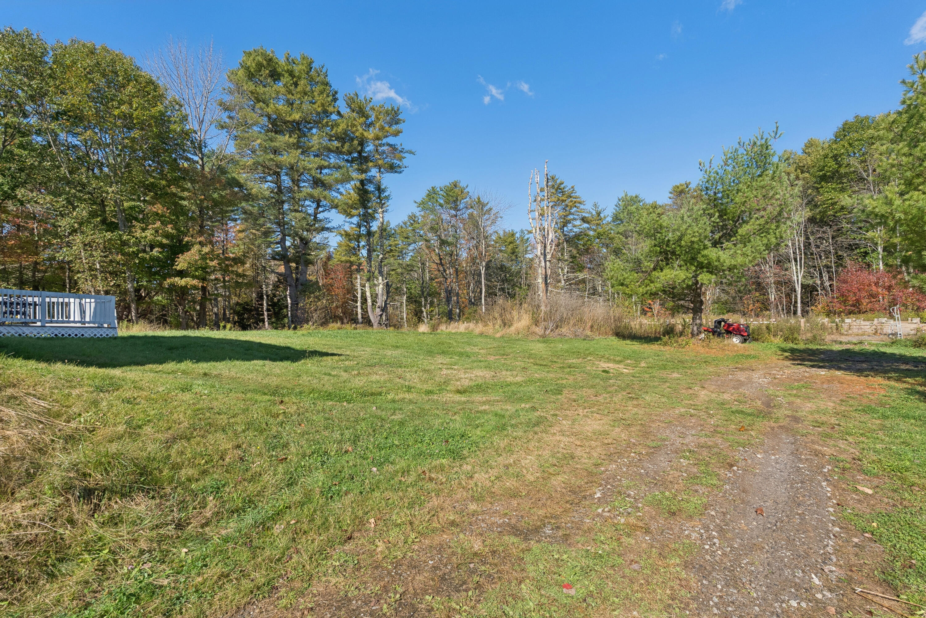 17 Chestnut Drive Topsham, ME 04086 - Photo 18 of 65 DSC09107