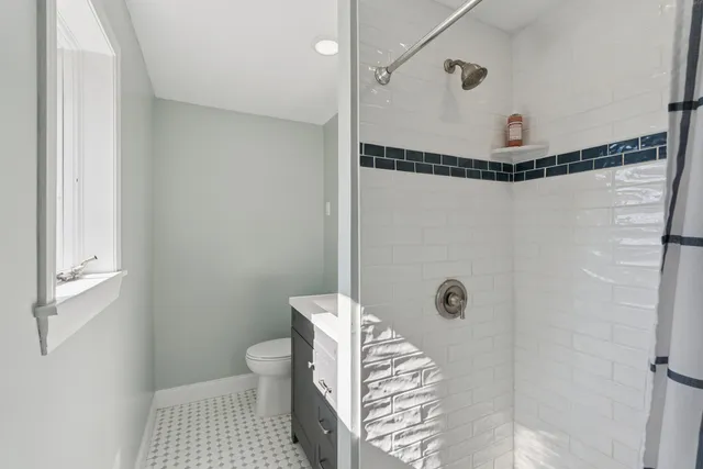 $649,999 | 17 Chestnut Drive, Topsham, ME 04086