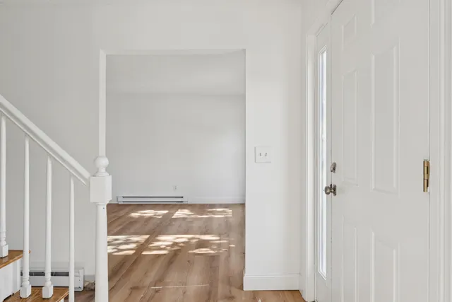 $649,999 | 17 Chestnut Drive, Topsham, ME 04086