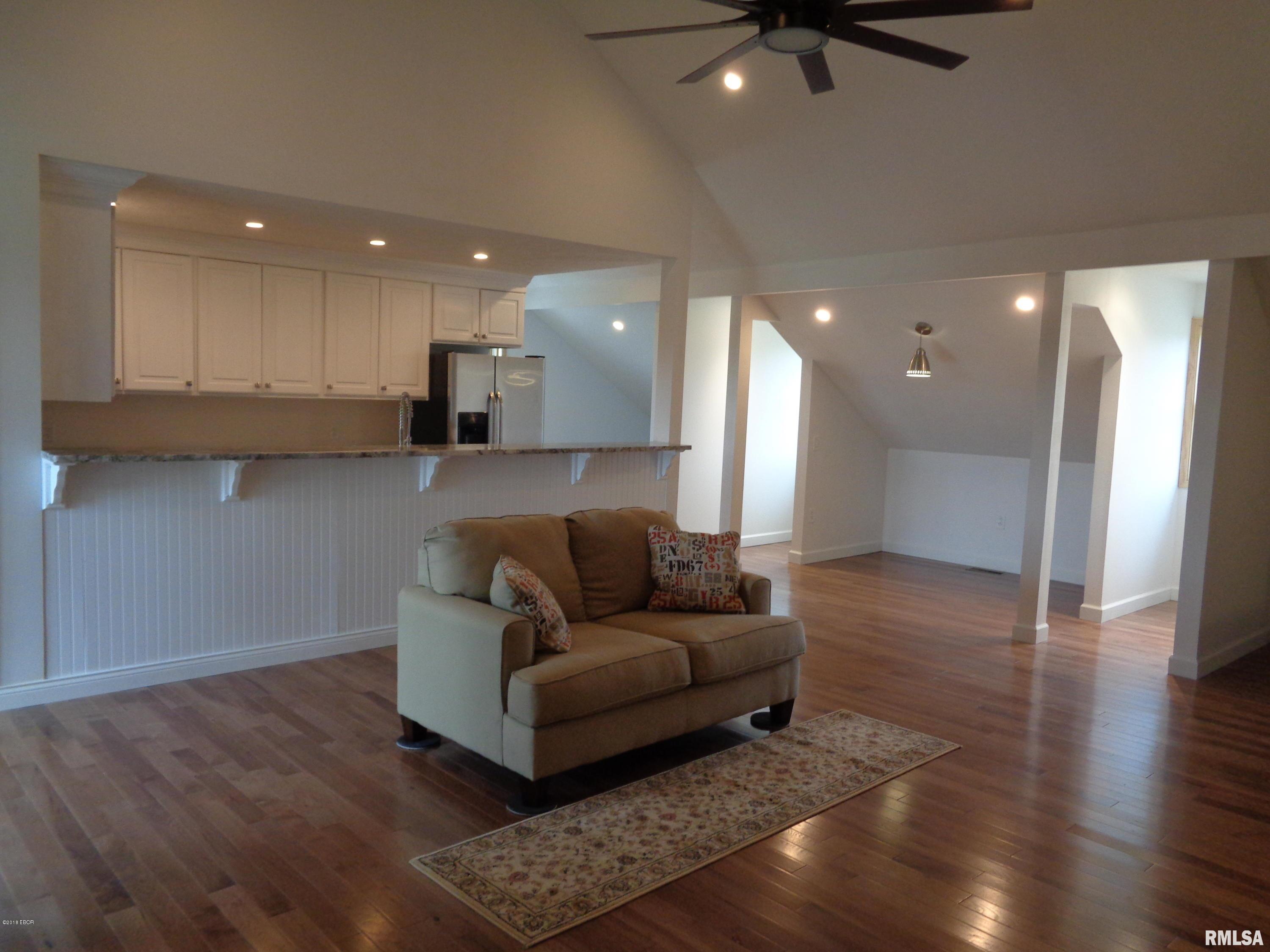 16955 Shed Church Road Marion, IL 62959 - Photo 4 of 22 Gallery Image 4