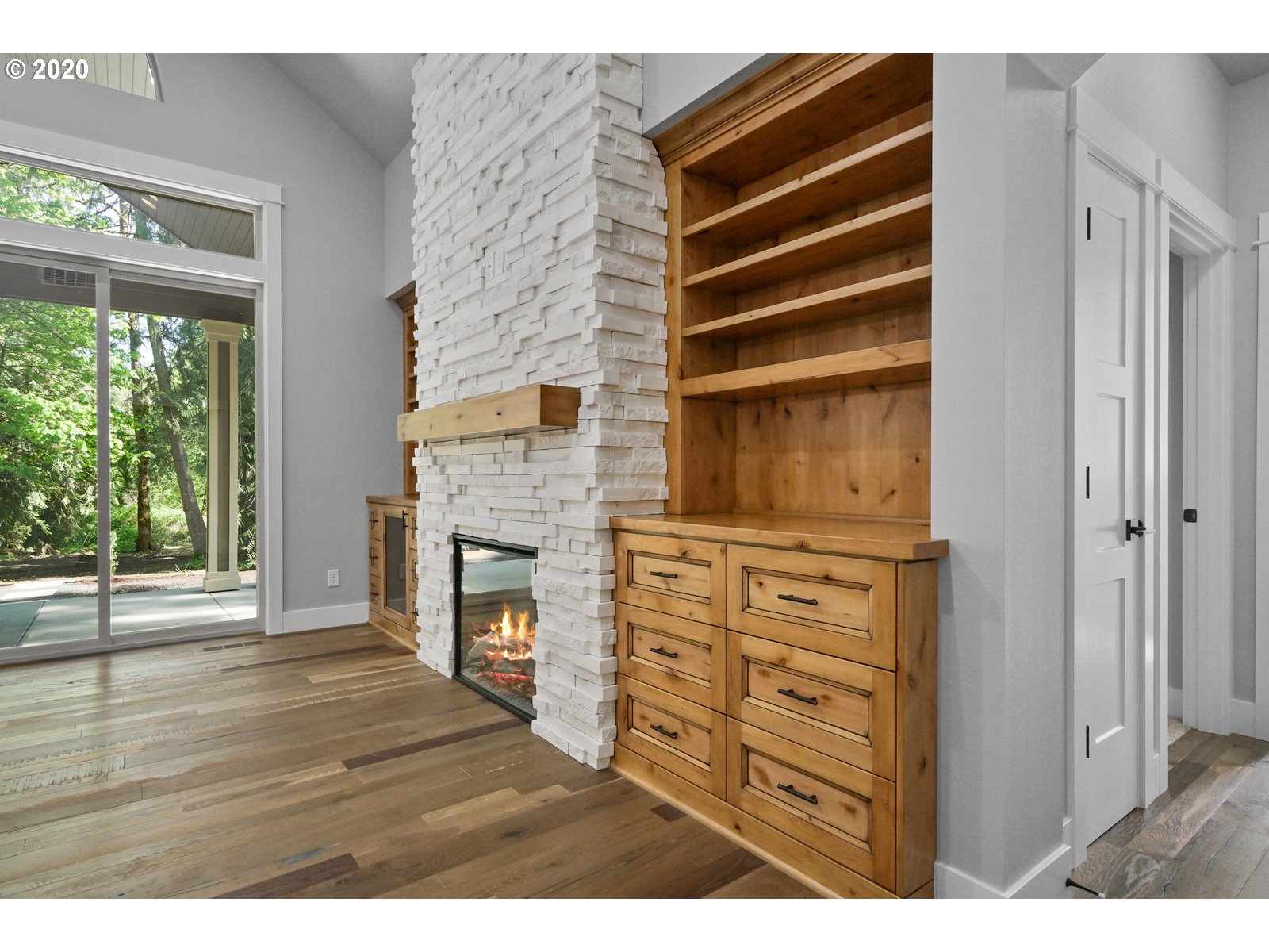 17399 Highway 211 Molalla, OR 97038 - Photo 5 of 32