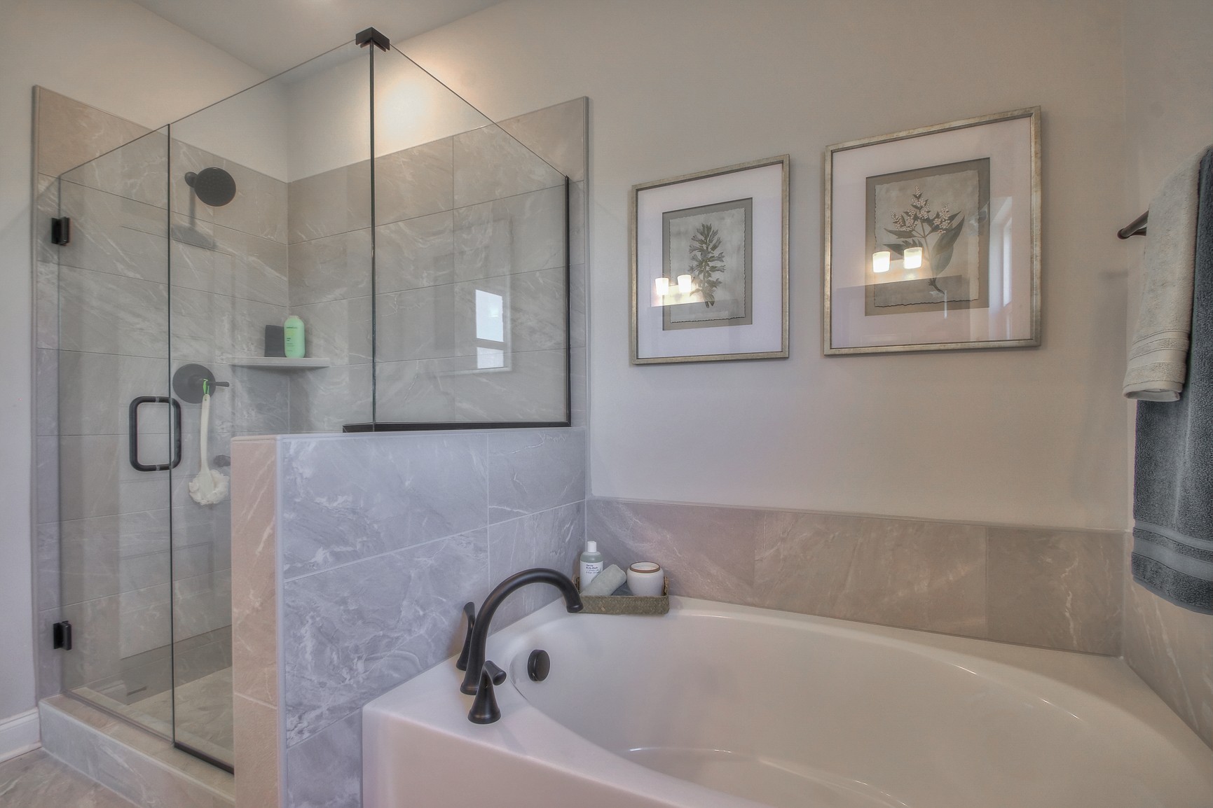 3117 Arbor Valley Rd Spring Hill Spring Hill, TN 37174 - Photo 16 of 21 a bathroom with a bathtub and shower