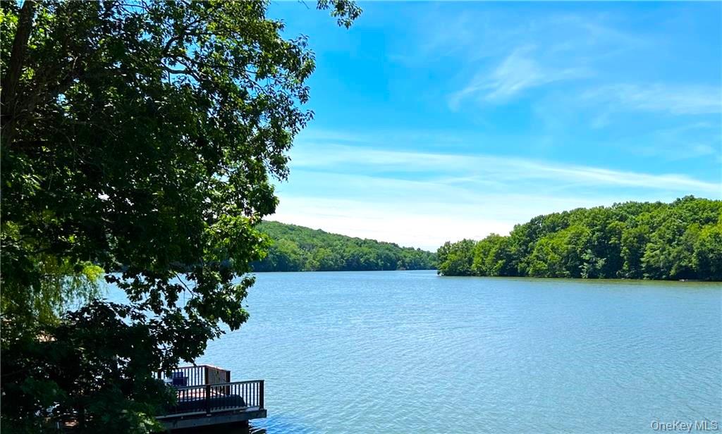 64 Lillian Road Mahopac, NY 10541 - Photo 7 of 41 Dramatic lake views
