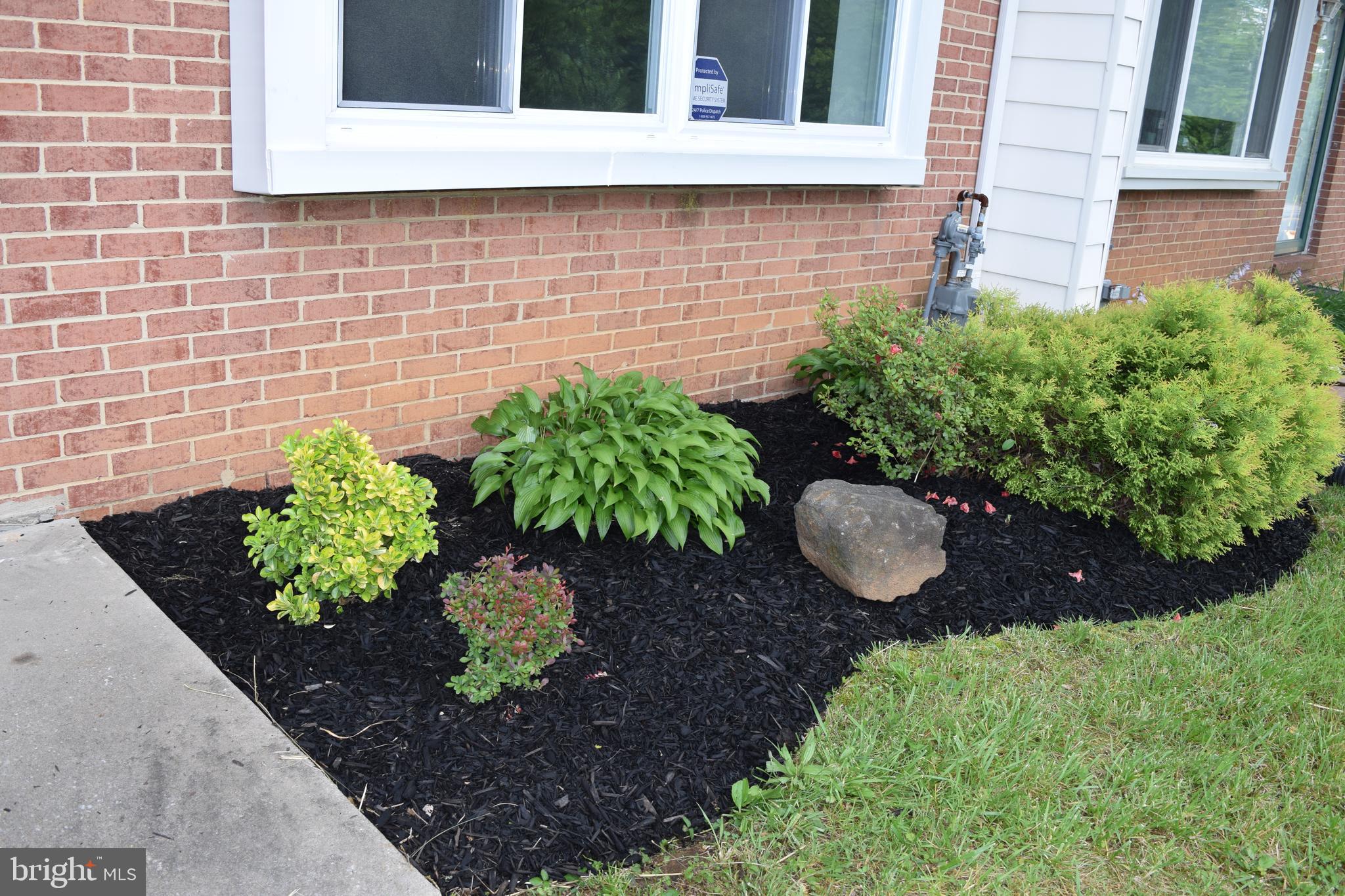 3301 Wild Cherry Road Baltimore, MD 21244 - Photo 3 of 43