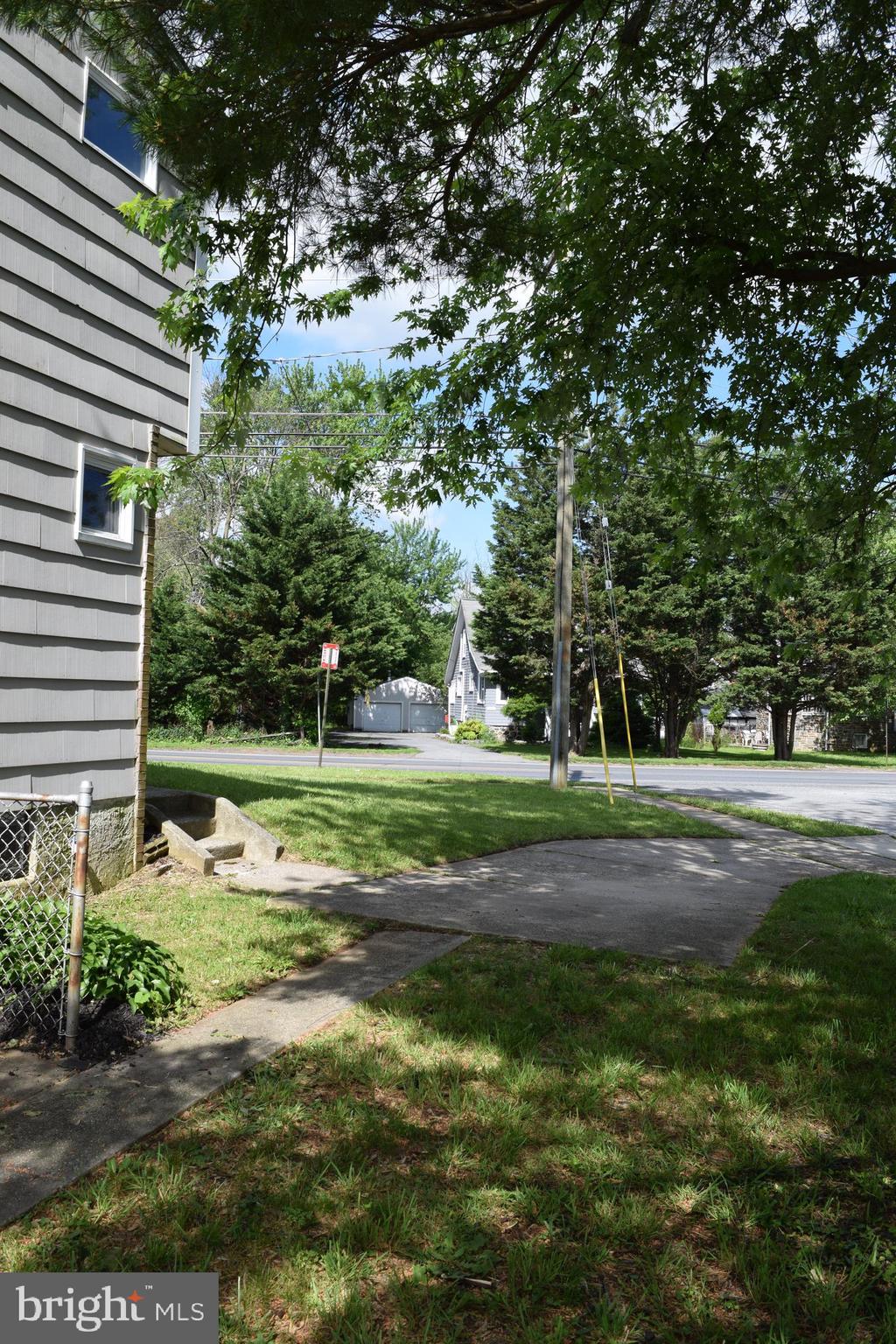 3301 Wild Cherry Road Baltimore, MD 21244 - Photo 5 of 43