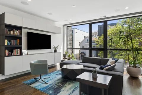 $775,000 | 3032 West Lyndale Street, Unit 2W, Chicago, IL 60647