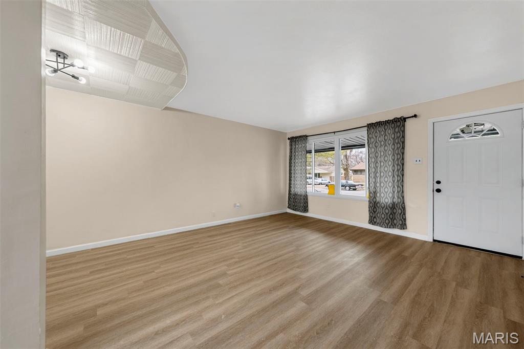 9714 Lanier Drive Moline Acres, MO 63136 - Photo 7 of 21