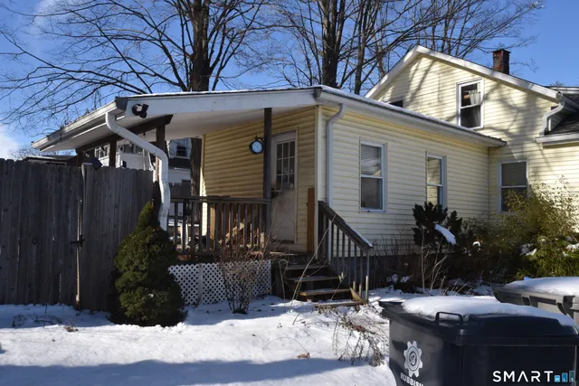 $269,900 | 29 Bingham Street, Bristol, CT 06010