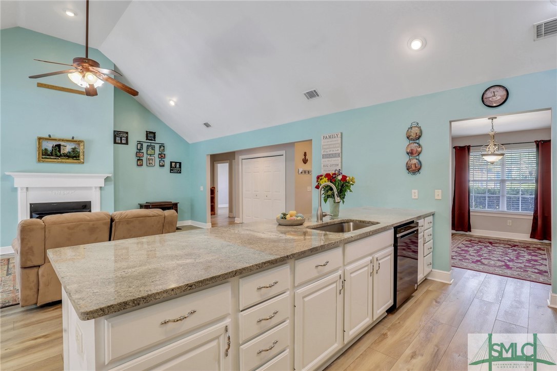 72 Laurel Grove Road Brunswick, GA 31523 - Photo 8 of 50 Gallery Image 8