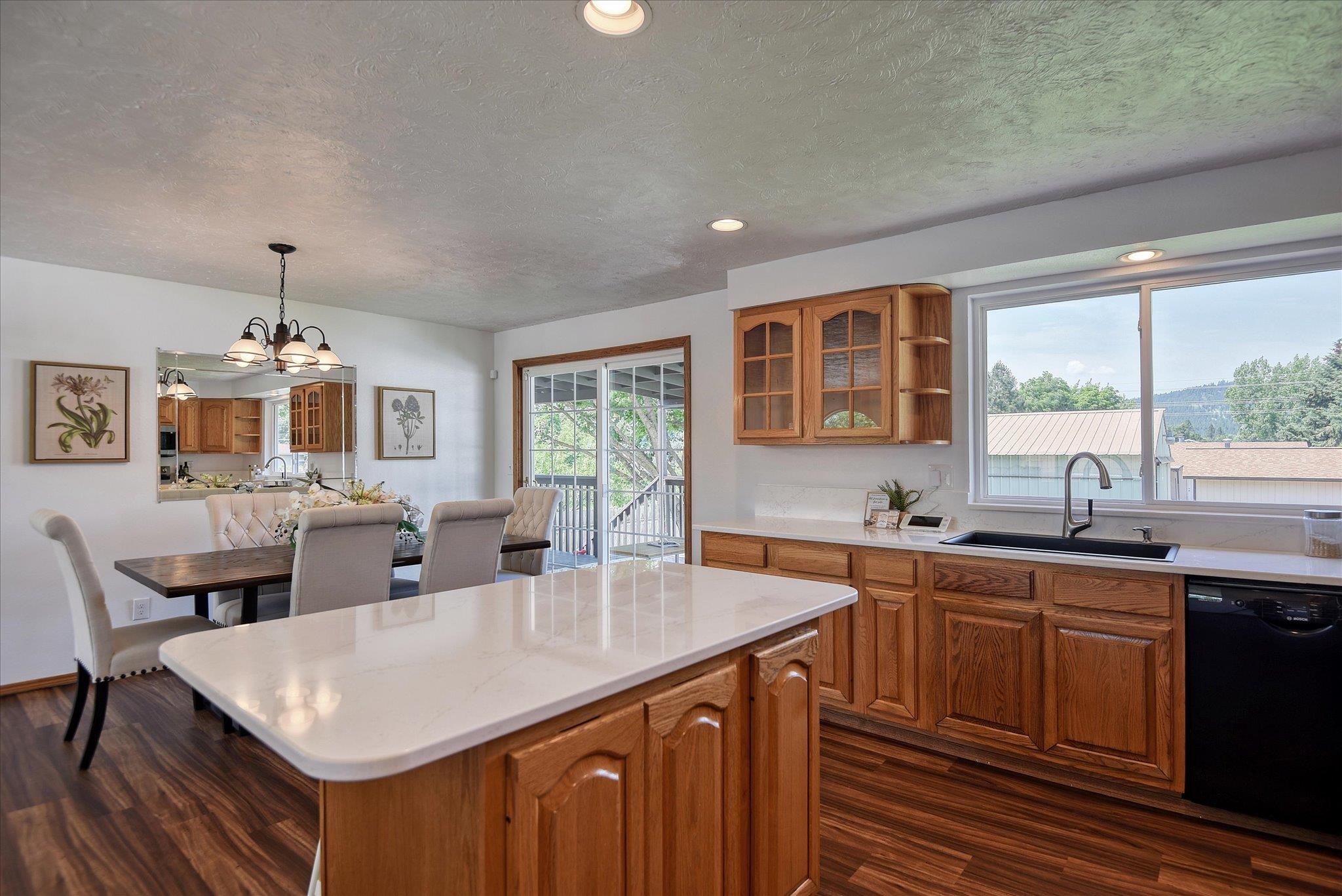 3402 South Bates Road Spokane Valley, WA 99206 - Photo 13 of 50 Gallery Image 13