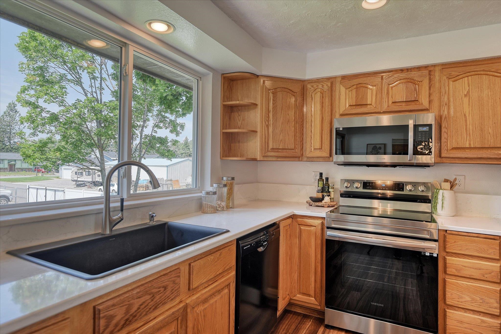 3402 South Bates Road Spokane Valley, WA 99206 - Photo 16 of 50 Gallery Image 16