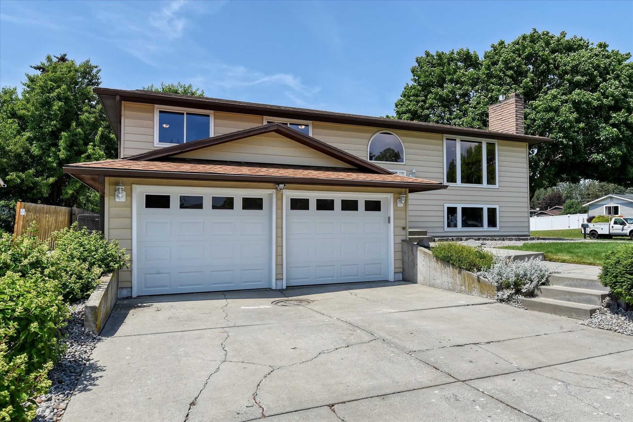 3402 South Bates Road Spokane Valley, WA 99206 - Photo 2 of 50 Gallery Image 2