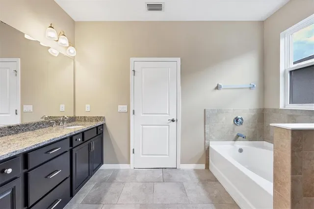 $595,000 | 7829 Birdie Bend Way, Sarasota, FL 34241