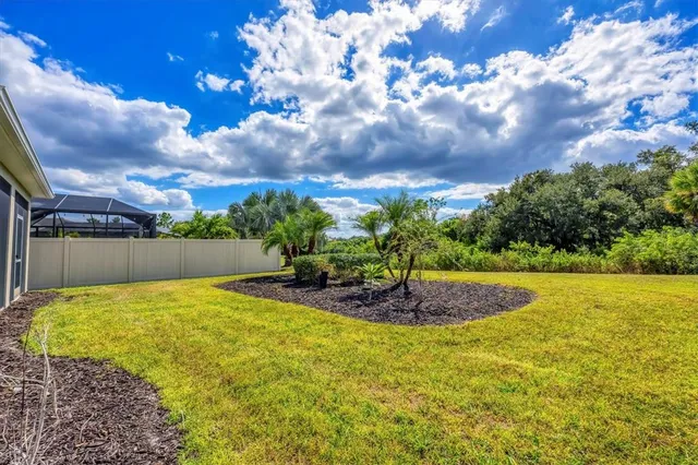 $595,000 | 7829 Birdie Bend Way, Sarasota, FL 34241
