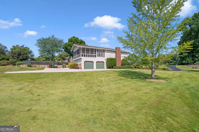 $650,000 | 536 North Lakeshore Drive, Carrollton, GA 30117