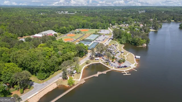 $650,000 | 536 North Lakeshore Drive, Carrollton, GA 30117