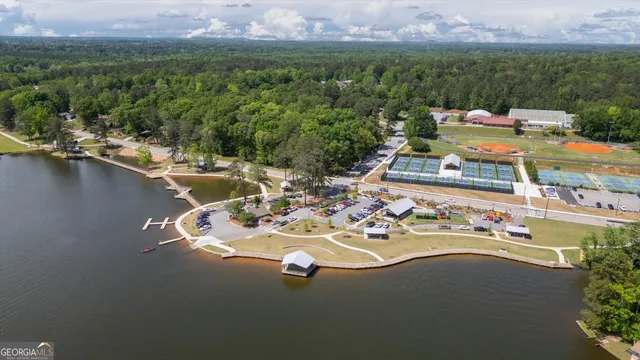 $650,000 | 536 North Lakeshore Drive, Carrollton, GA 30117