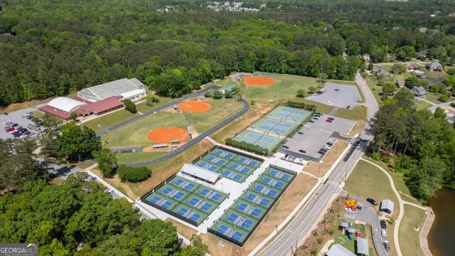 $650,000 | 536 North Lakeshore Drive, Carrollton, GA 30117