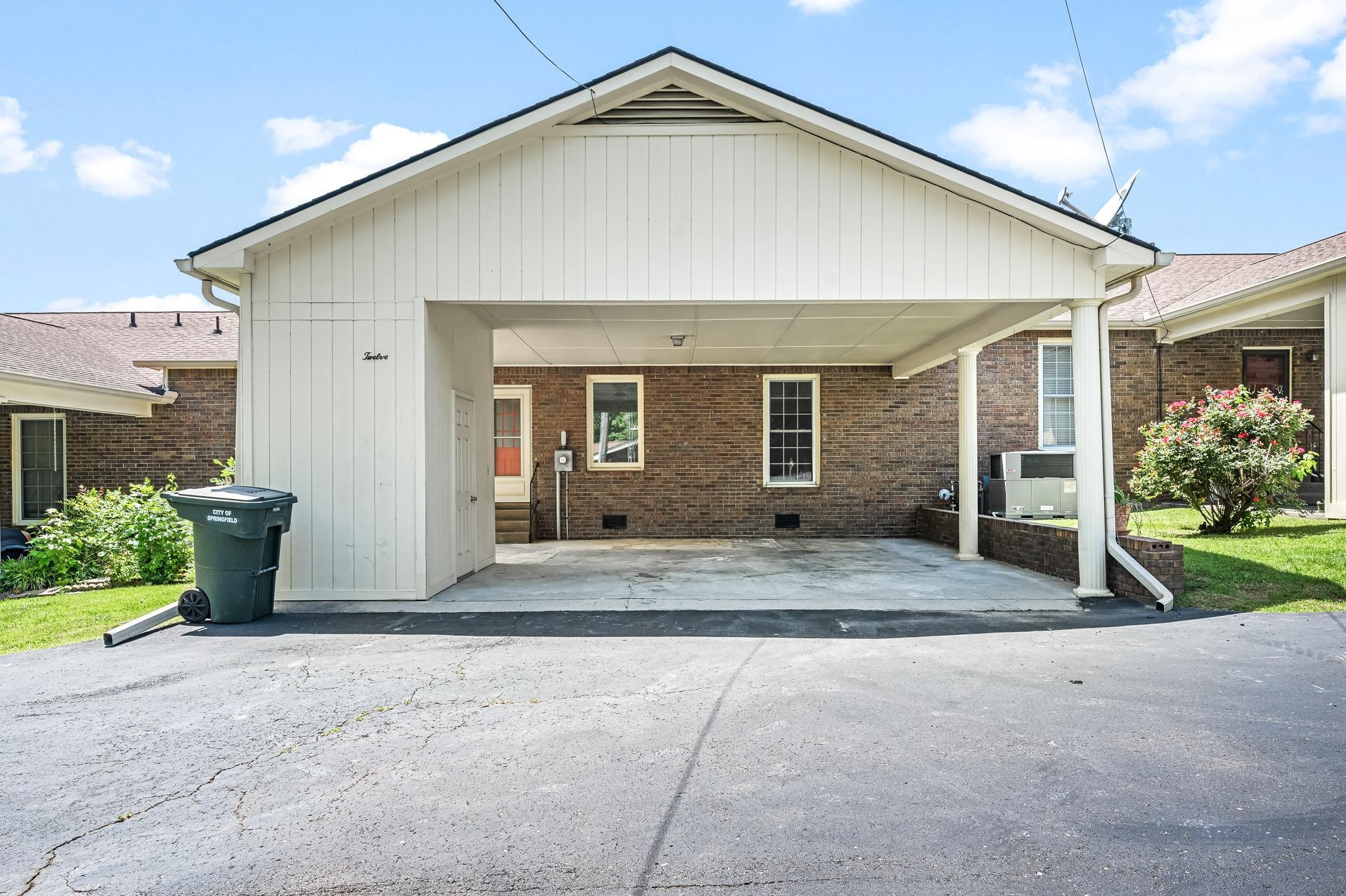 2204 Ruth Street, Unit 12 Springfield, TN 37172 - Photo 7 of 7 Gallery Image 7