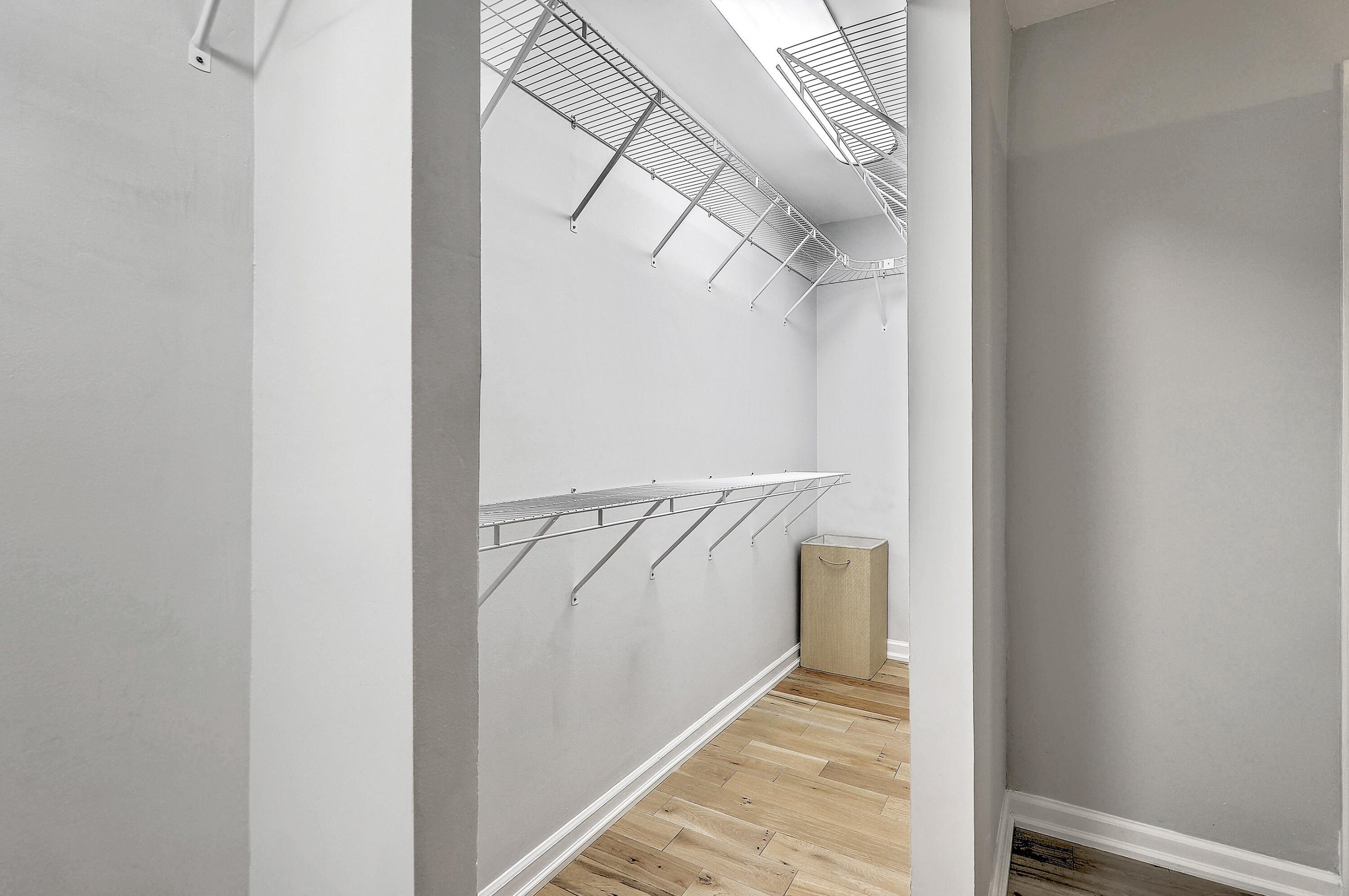 1288 Old Colony Road Mount Pleasant, SC 29464 - Photo 18 of 41 Primary Closet