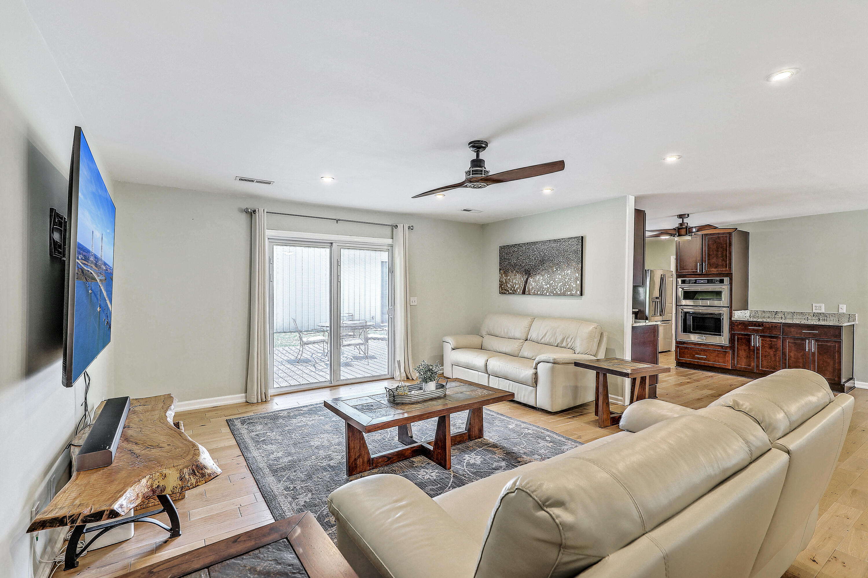 1288 Old Colony Road Mount Pleasant, SC 29464 - Photo 5 of 41 Living Room