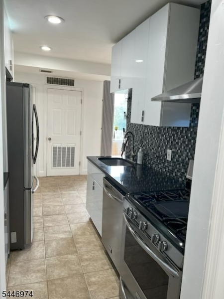 448 River Road, Unit K Nutley, NJ 07110 - Photo 7 of 13 Gallery Image 7