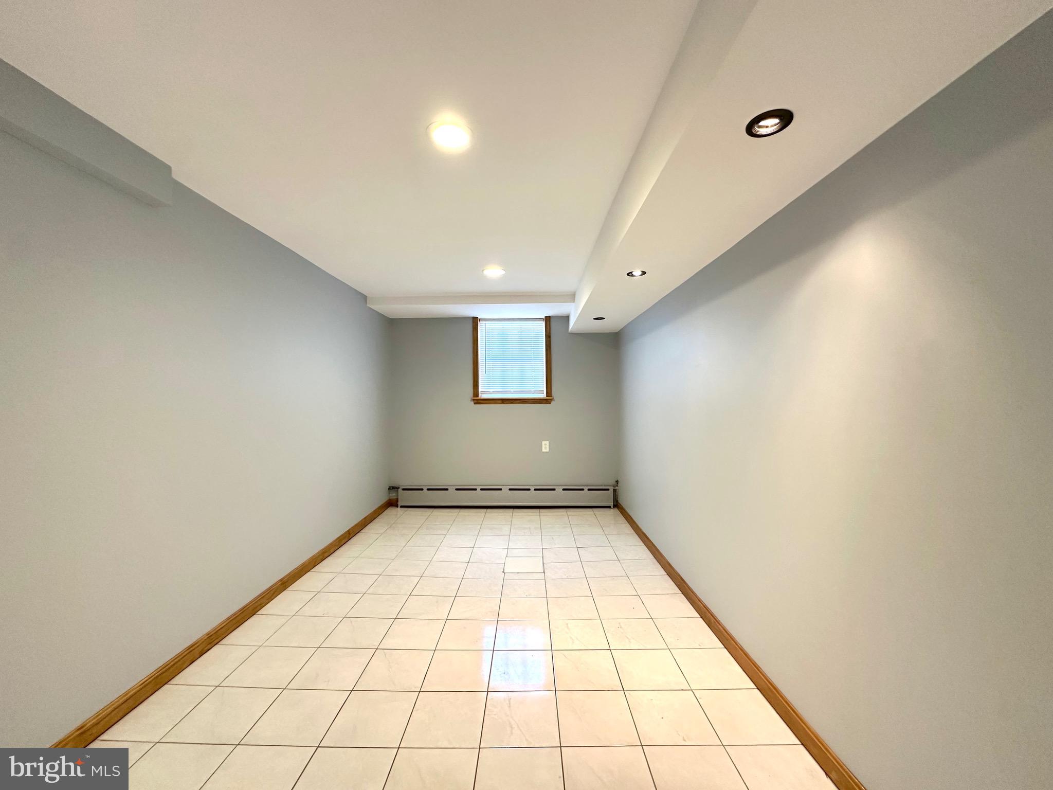 613 Copley Road Upper Darby, PA 19082 - Photo 11 of 16