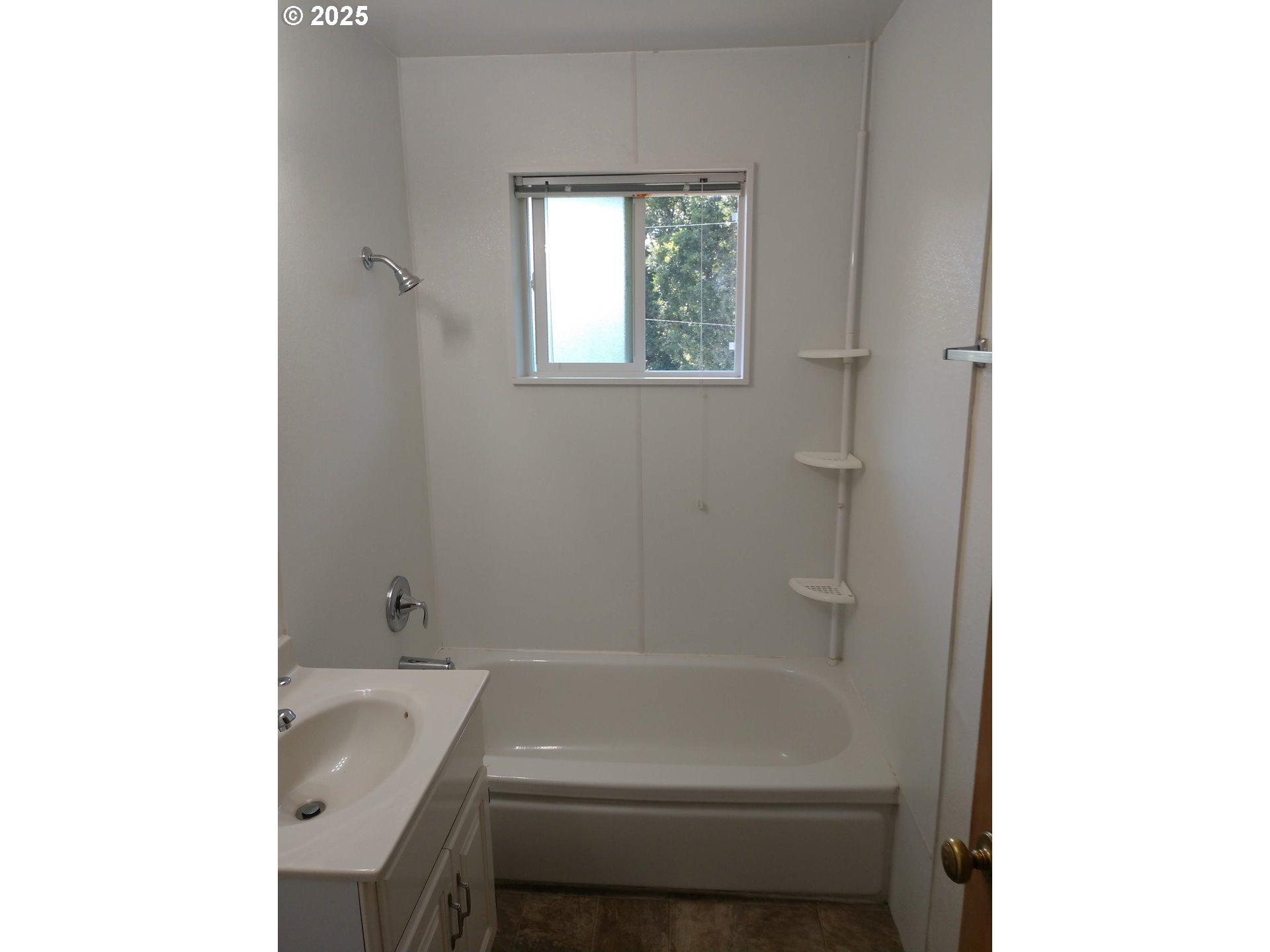 923 South Fir Street Canby, OR 97013 - Photo 10 of 48