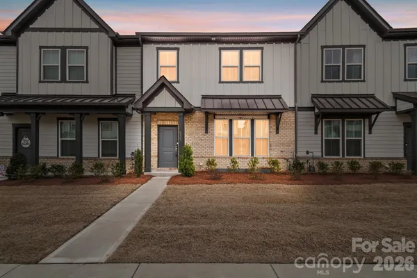 $420,000 | 8928 Morning Mist Lane, Charlotte, NC 28215