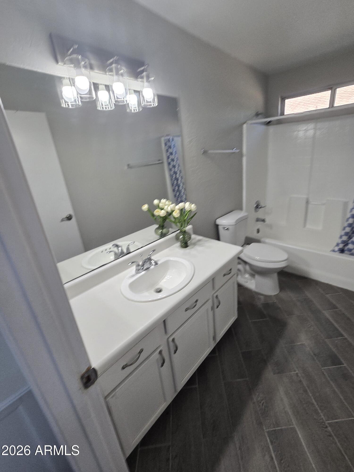 5059 Casper Road Mesa, AZ 85205 - Photo 31 of 42 20260909_173232