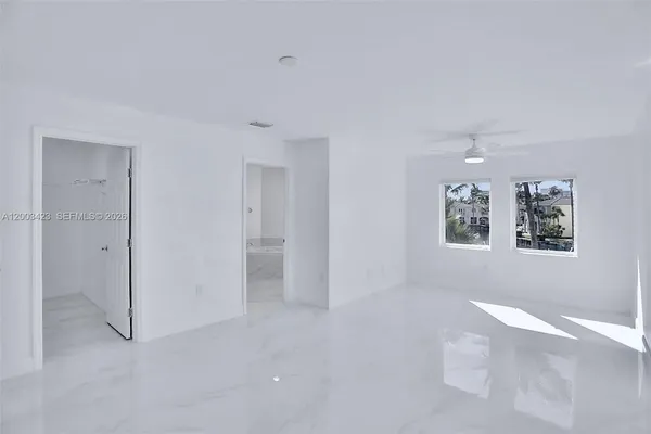 $7,800 | 21032 Northeast 32nd Avenue, Unit 21032, Aventura, FL 33180