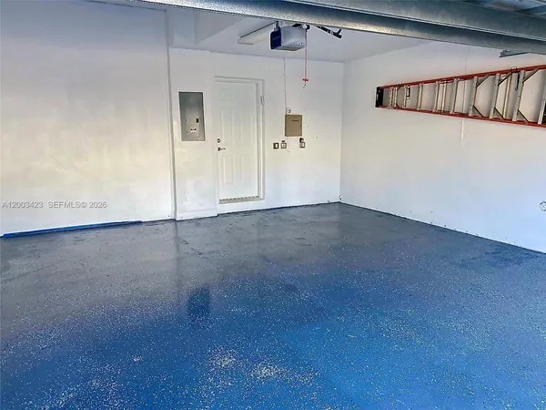 $7,800 | 21032 Northeast 32nd Avenue, Unit 21032, Aventura, FL 33180