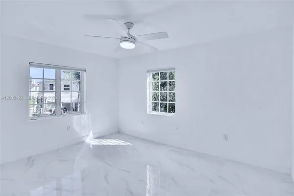 $7,800 | 21032 Northeast 32nd Avenue, Unit 21032, Aventura, FL 33180