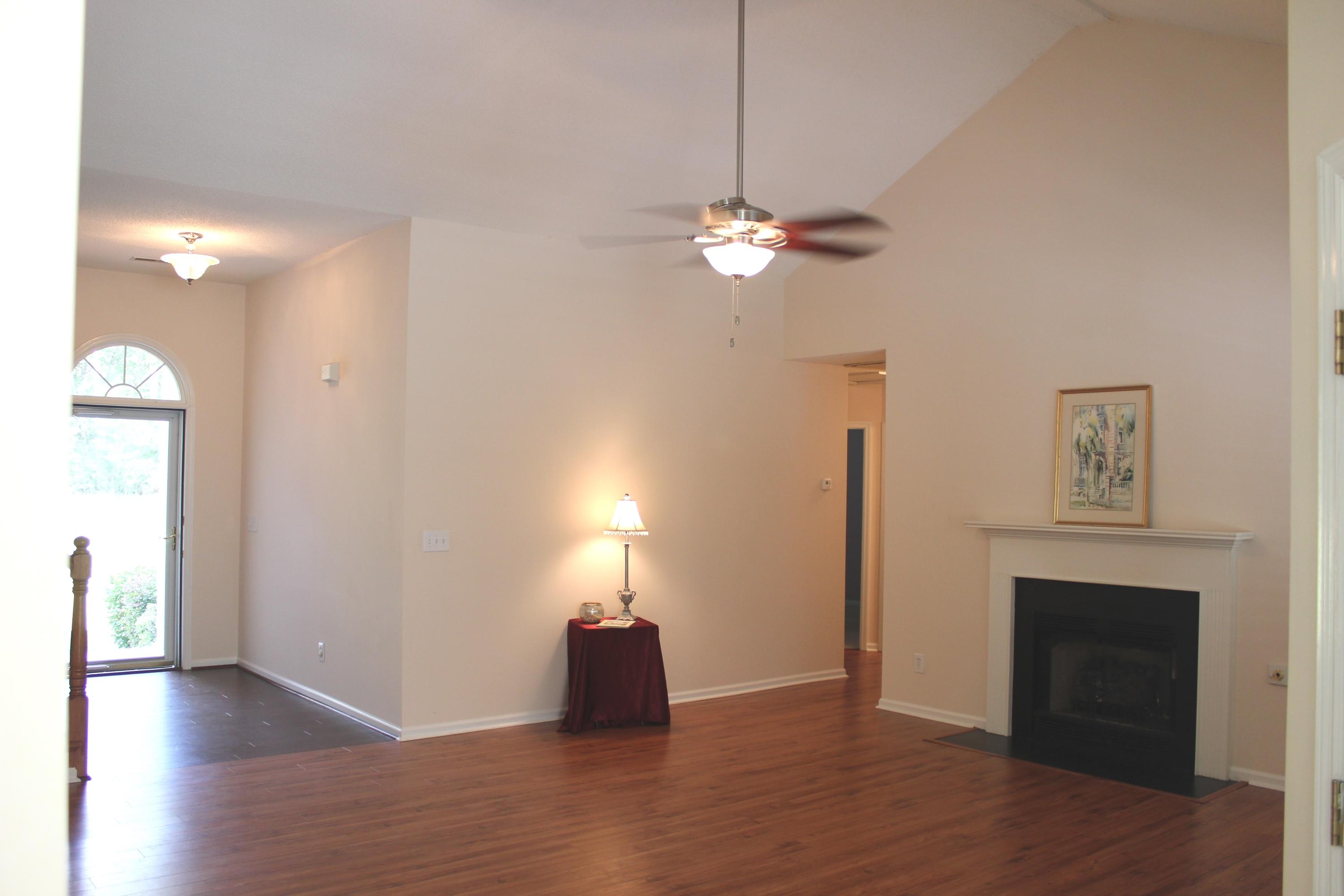 451 New Valley Road Summerville, SC 29486 - Photo 4 of 27 berringer 026