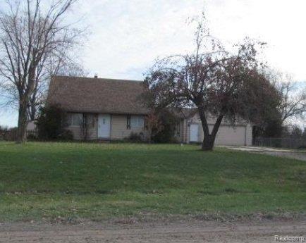 15067 Hogan Road Linden, MI 48451 - Photo 1 of 5 7190307665 Front view.jpg