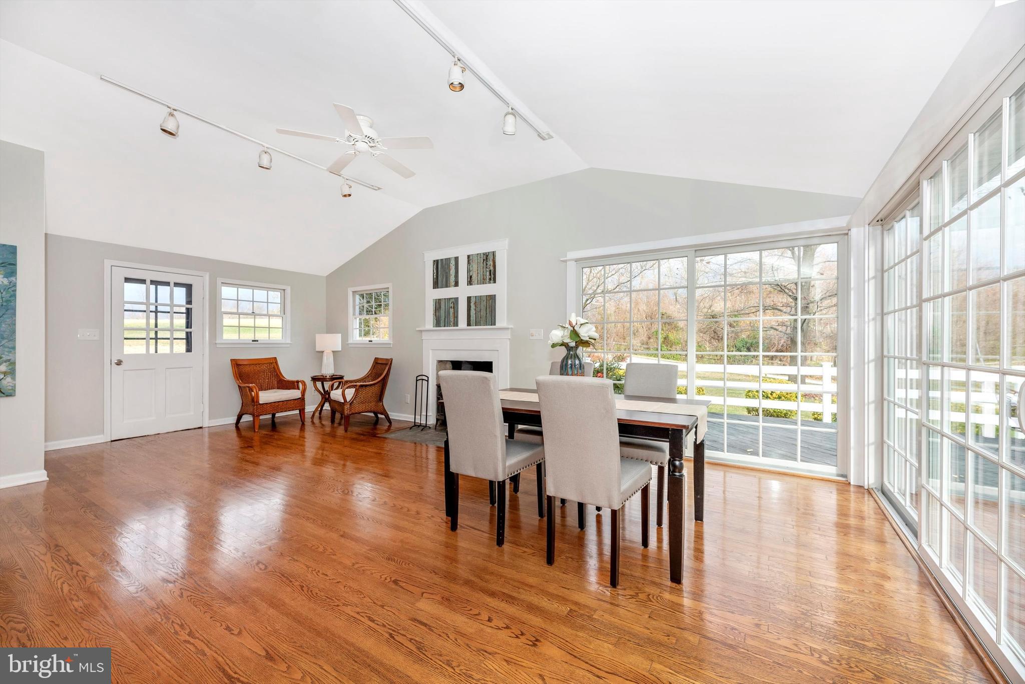 20320 Townsend Road Rohrersville, MD 21779 - Photo 15 of 45 Gleaming Hardwoods