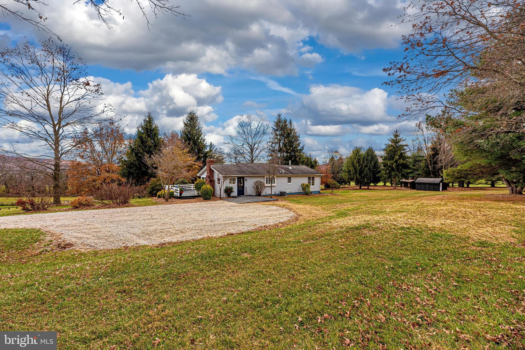 20320 Townsend Road Rohrersville, MD 21779 - Photo 38 of 45 Parking for 6