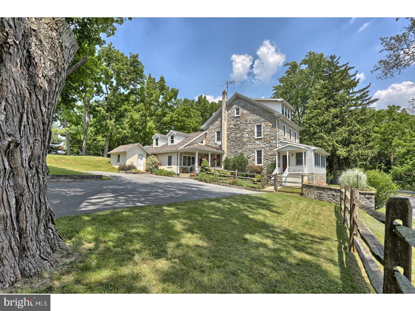 9 Evans Hill Road Reading, PA 19608 - Photo 1 of 25