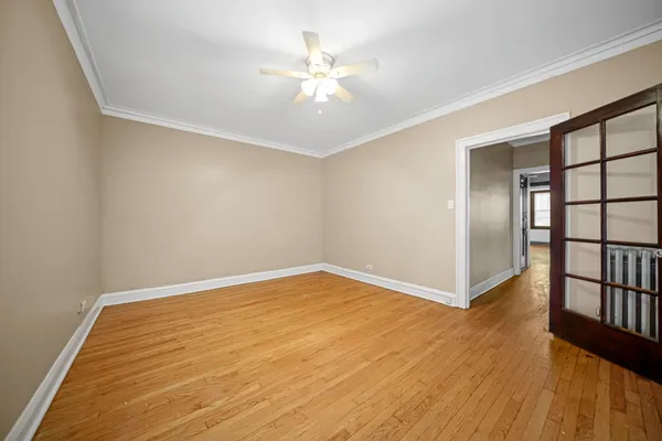 $1,795 | 230 Elmwood Avenue, Unit 1S, Evanston, IL 60202