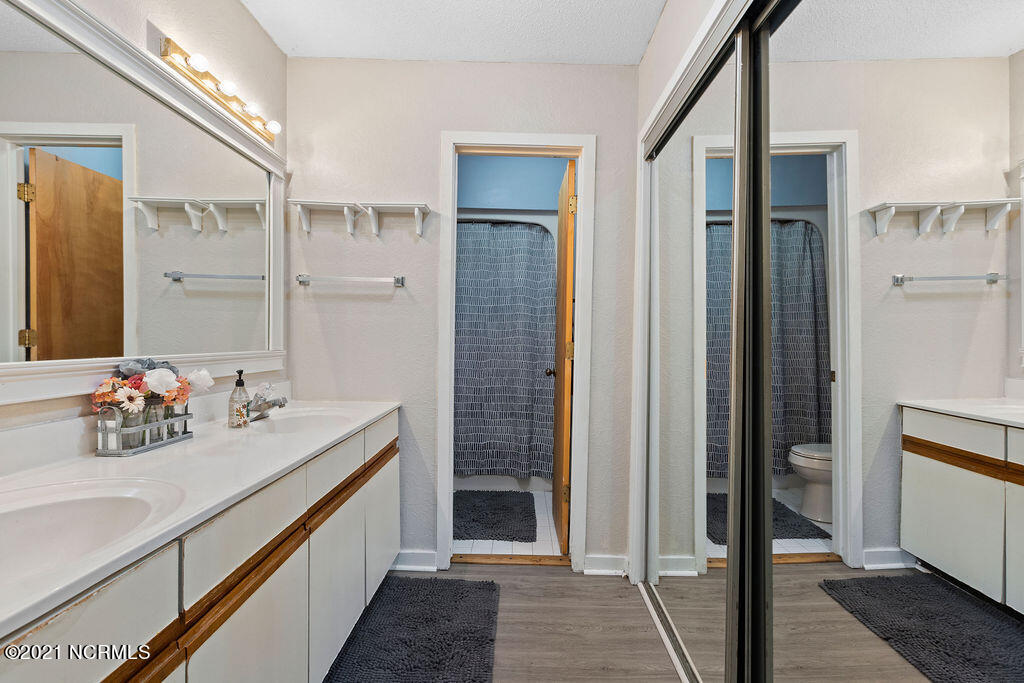 718 Azalea Drive, Unit 453 Hampstead, NC 28443 - Photo 18 of 26 IMG_8396