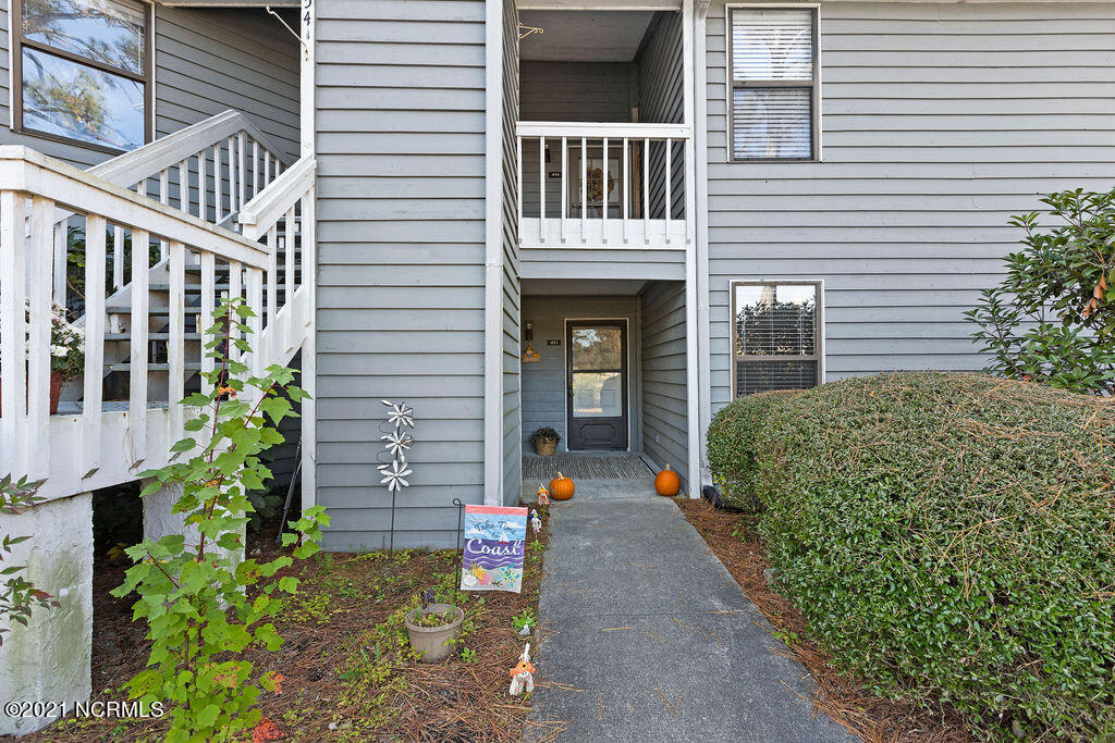 718 Azalea Drive, Unit 453 Hampstead, NC 28443 - Photo 2 of 26 IMG_8433