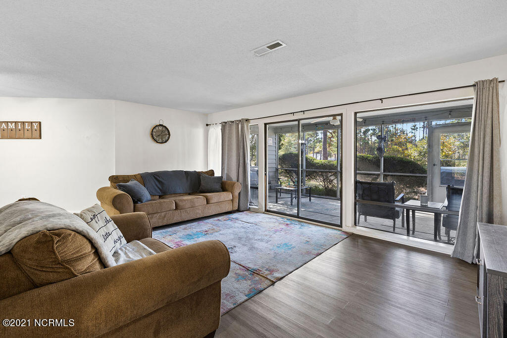 718 Azalea Drive, Unit 453 Hampstead, NC 28443 - Photo 5 of 26 IMG_8360