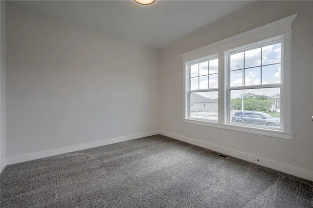 $620,440 | 8216 Northwest 89th Terrace, Kansas City, MO 64153