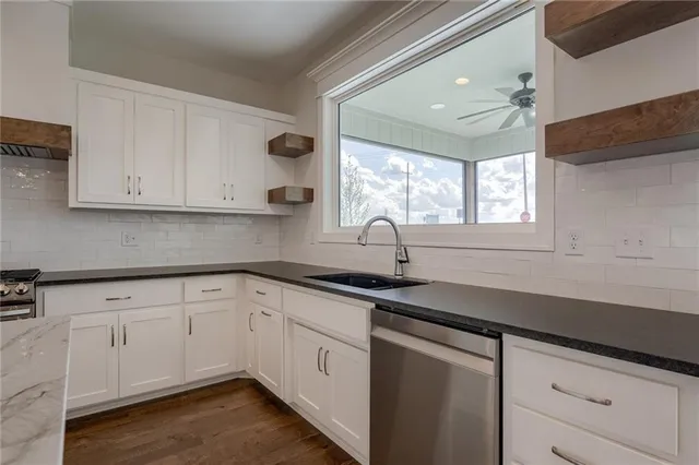 $620,440 | 8216 Northwest 89th Terrace, Kansas City, MO 64153