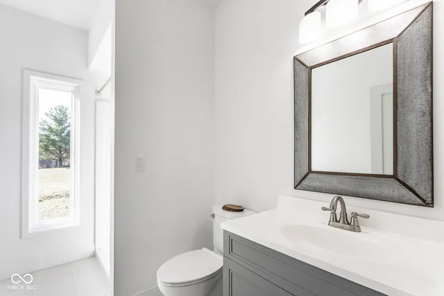 $999,000 | 13808 West County Road 500, Jasonville, IN 47438