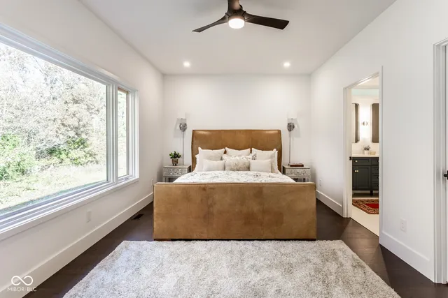 $999,000 | 13808 West County Road 500, Jasonville, IN 47438