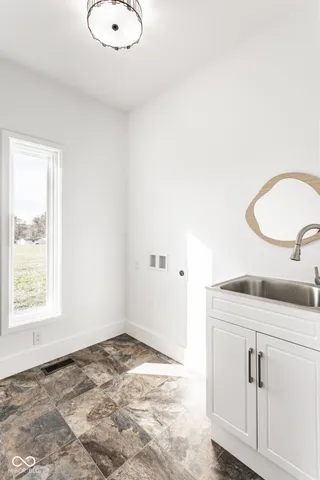 $999,000 | 13808 West County Road 500, Jasonville, IN 47438