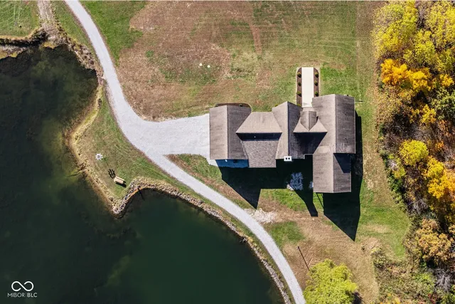 $999,000 | 13808 West County Road 500, Jasonville, IN 47438