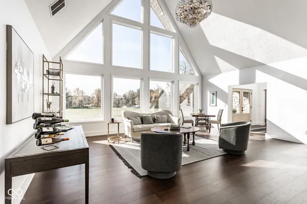 $999,000 | 13808 West County Road 500, Jasonville, IN 47438