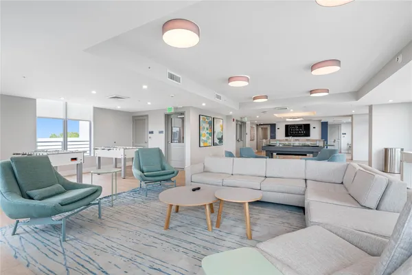 $3,600 | 200 Northeast 1st Avenue, Unit 105, Pompano Beach, FL 33060